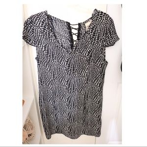 Black & white shift dress